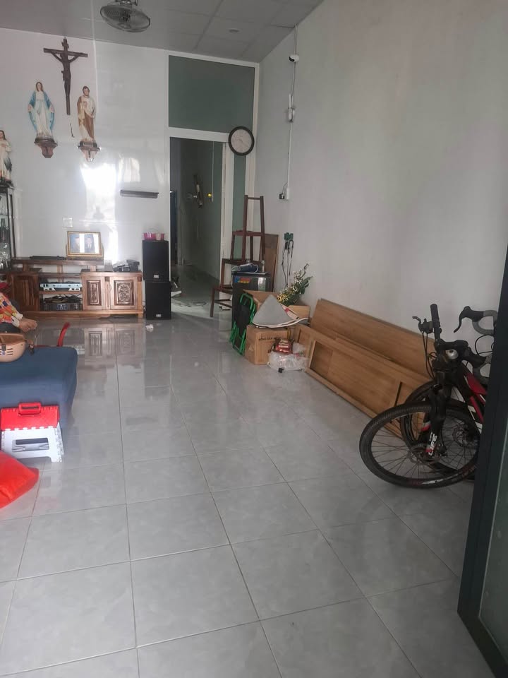 Nhà nguyên căn mặt tiền Lê Thanh Nghị, Quy Nhơn 74m² - Thích hợp kinh doanh, văn phòng!