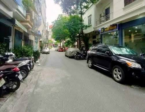 Nhà Nghĩa Đô Cầu Giấy 119m² giá 30 tỷ - Kinh doanh sầm uất, ô tô tránh!