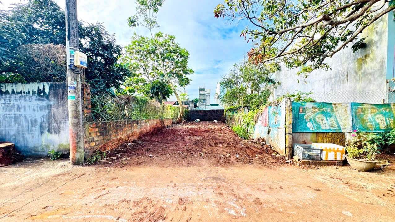 Đất ở Hẻm 70 Trường Sơn, Phường Thống Nhất, 80m² - Hướng Đông Bắc, Giá 600 triệu!