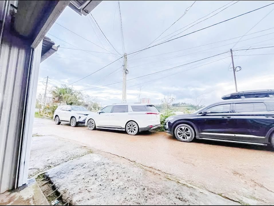 Nhà phố 100m² đường Nguyễn Hoàng, Phường 7 - Vị trí đắc địa gần ký túc xá sinh viên!