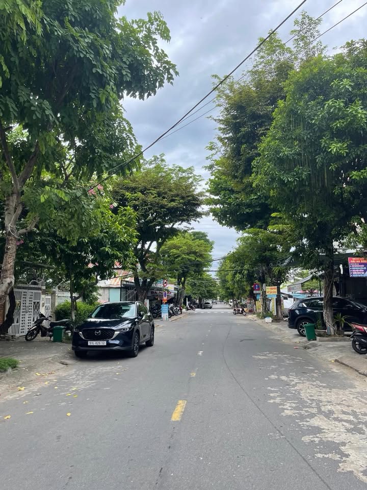 Nhà mặt tiền Ỷ Lan Nguyên Phi Đà Nẵng 90m² giá 11.7 tỷ - Kinh doanh sầm uất!