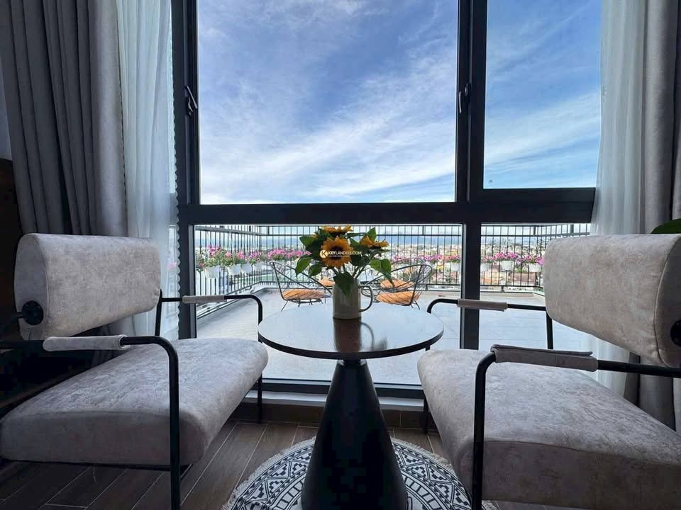 Khách sạn mặt tiền ô tô lớn đường Lê Hồng Phong, Đà Lạt 99.3m² giá 19 tỷ - Đầu tư sinh lời ngay!