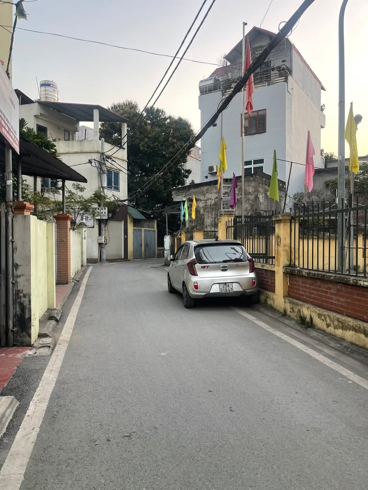 Đất thổ cư 60m² tại Đức Giang, giá 7 tỷ - Cơ hội đầu tư hiếm có!