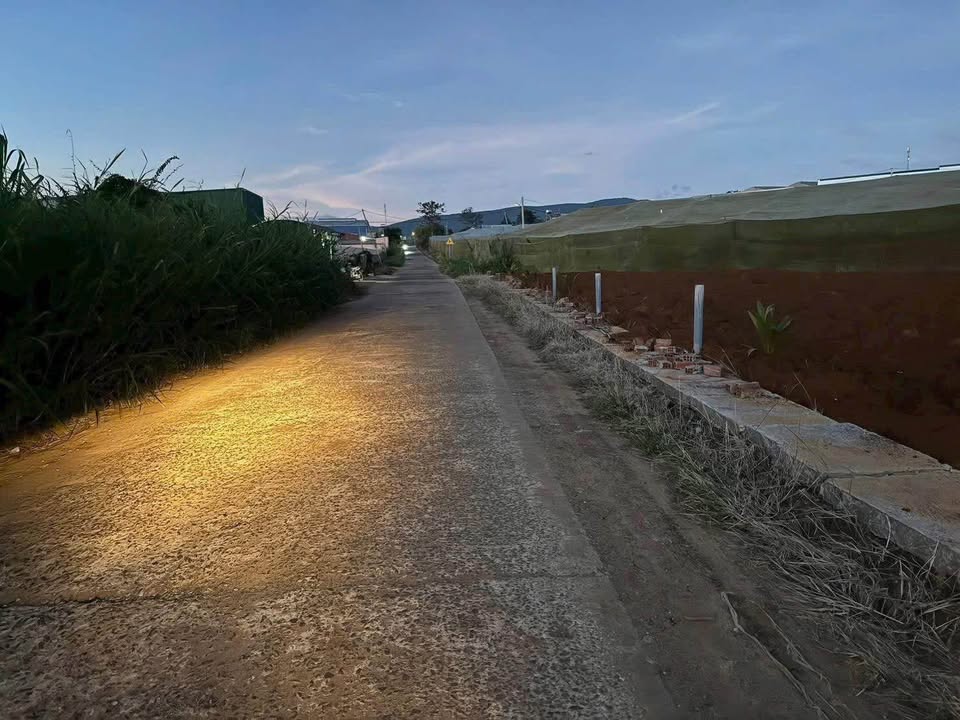 Đất nền Quảng Lập, Đơn Dương 150m² giá chỉ 620 triệu - Sổ riêng, thổ cư sẵn!