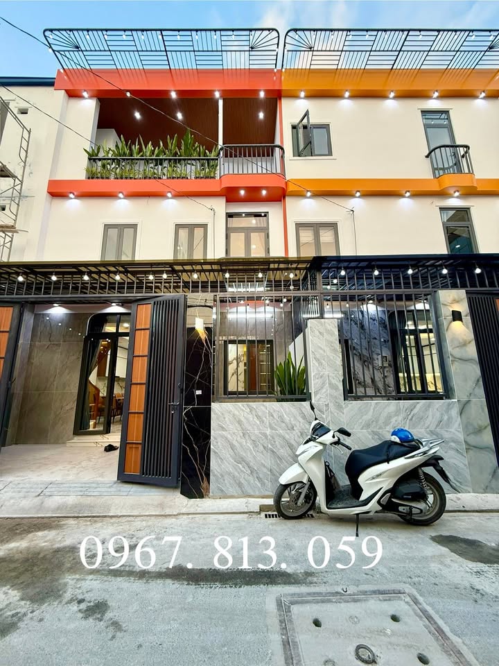 Nhà phố 70m² đường Thạnh Xuân 22, P.Thới An giá 5.85 tỷ - Nhà đẹp, hẻm xe hơi!