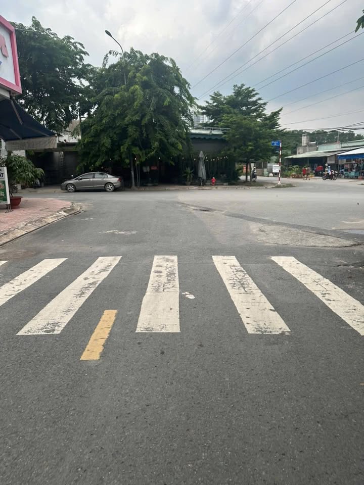 Đất nền Thủ Dầu Một 98m² giá 3.2 tỷ - Khu dân cư an ninh yên tĩnh!