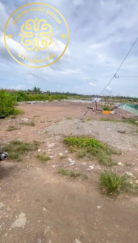 Đất vườn Lý Văn Lâm Cà Mau 302m² giá 453.75 triệu - View kênh mát mẻ