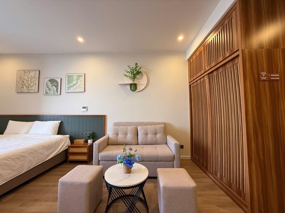 Căn hộ studio Icon 40 Hùng Thắng 40m² giá 5 triệu - Miễn phí dịch vụ!