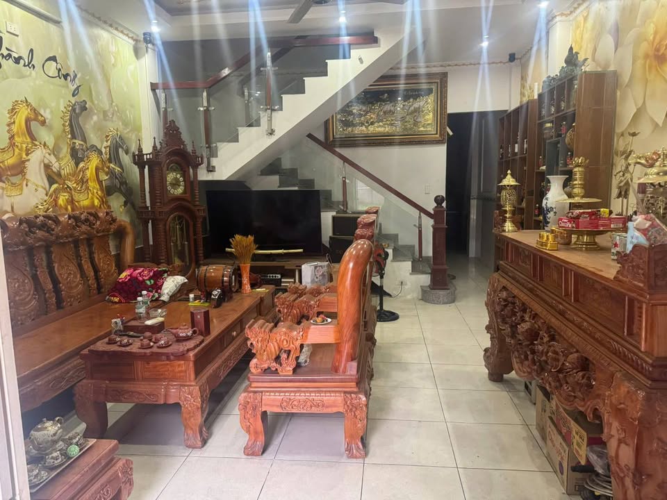 Nhà phố An Phú, Thuận An 77m² giá 3.3 tỷ - Khu dân cư hiện hữu!