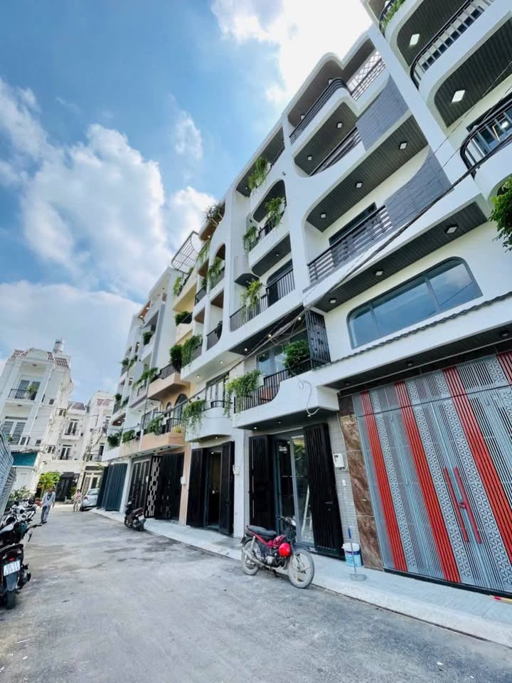 Nhà phố Thạnh Xuân 33, Quận 12, 60m² giá 7.15 tỷ - Full nội thất sang trọng!