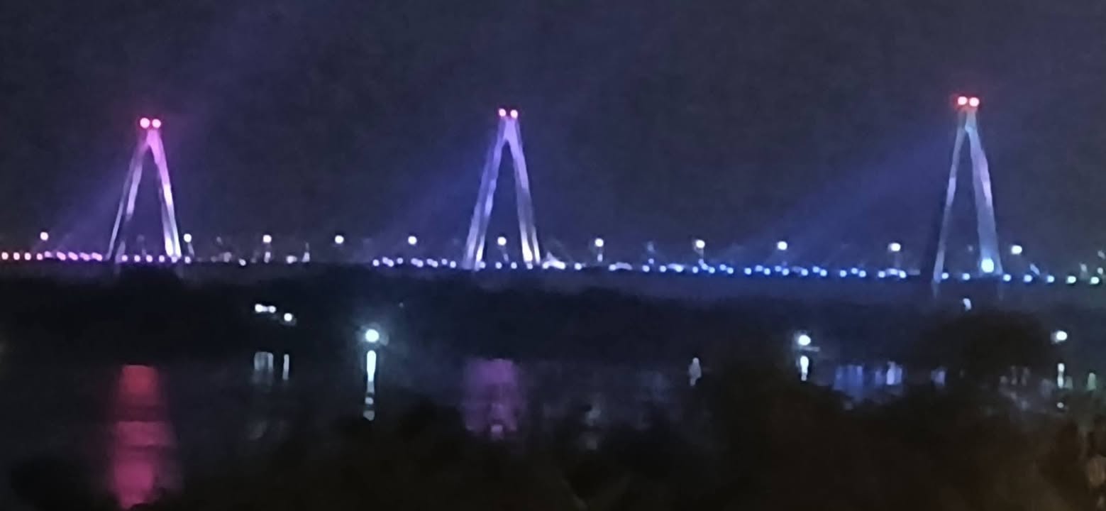 Nhà mặt phố An Dương Vương 86m² giá 19.5 tỷ - Ngắm trọn cảnh sông Hồng