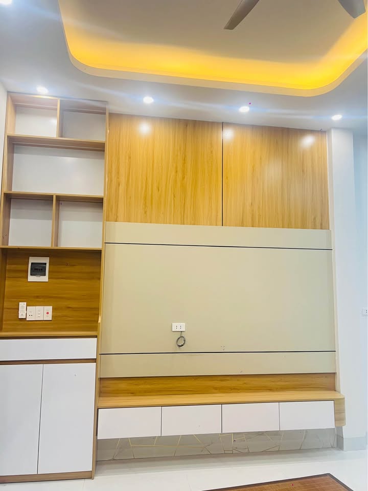 Nhà 3 tầng phố An Ninh, Hải Phòng 40m² giá chỉ 2 tỷ - Chính chủ bán gấp!