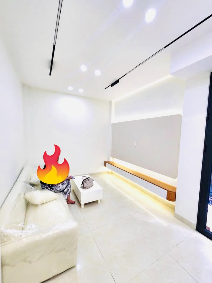 Nhà 4 tầng Tô Hiệu Lê Chân 45m² giá 3.5 tỷ - Độc lập, mới đẹp, sẵn ở!