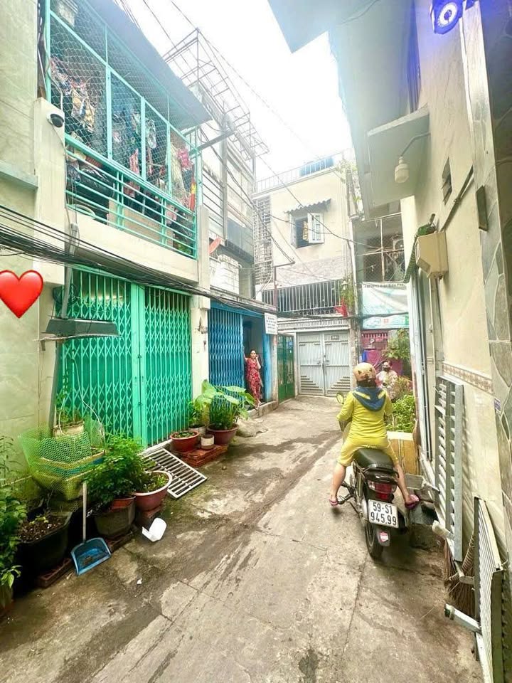 Nhà riêng Điện Biên Phủ, Bình Thạnh 21m² giá 3.4 tỷ - Vị trí trung tâm, giao thông thuận tiện!