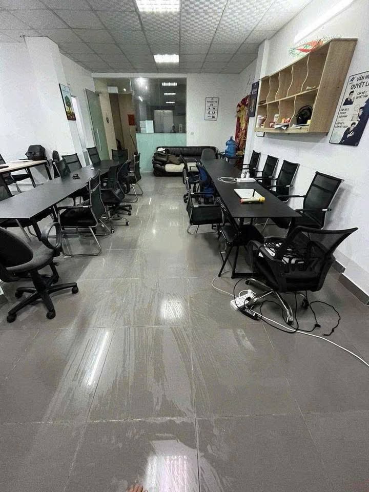 Cho thuê văn phòng 80m² tại mặt phố Thiên Hiền, Mỹ Đình 1 - Giá chỉ 10 triệu/tháng!