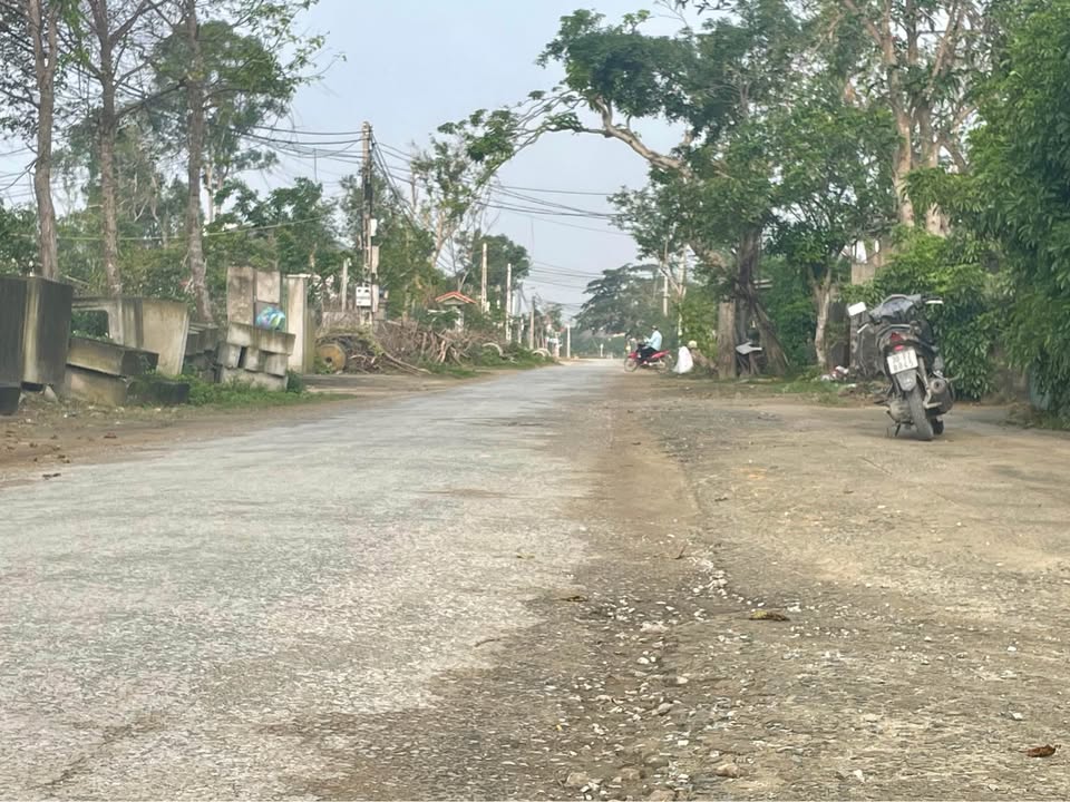 Đất mặt đường Lê Ngọc Hân, Nghi Đức, 80m² giá 3 tỷ - Kinh doanh thuận lợi!