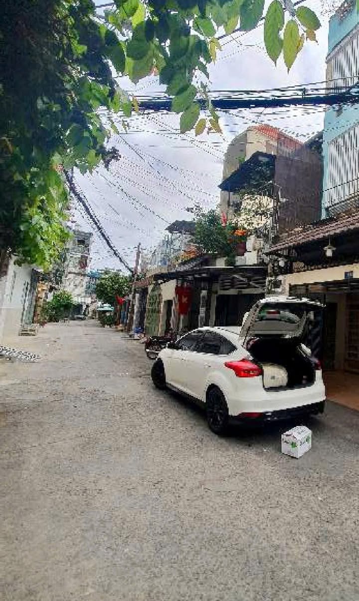 Nhà hẻm xe hơi Nguyễn Thị Tần, Quận 8, 125m² - Sổ hồng riêng, giá thỏa thuận!