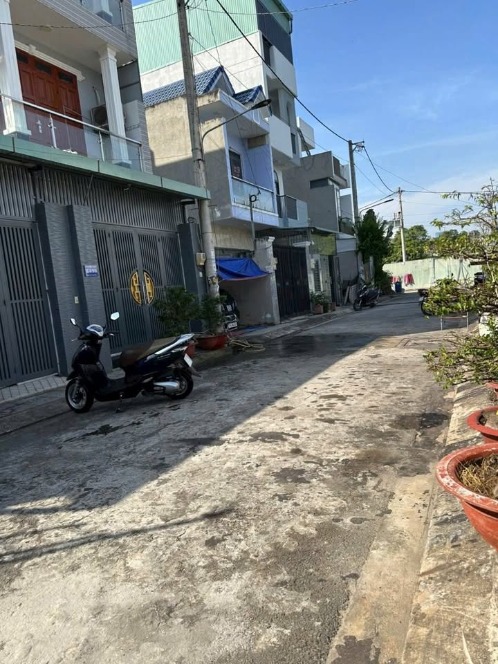 Đất nền Linh Xuân 267m² giá chỉ 4.6 tỷ - Sổ đỏ chính chủ!