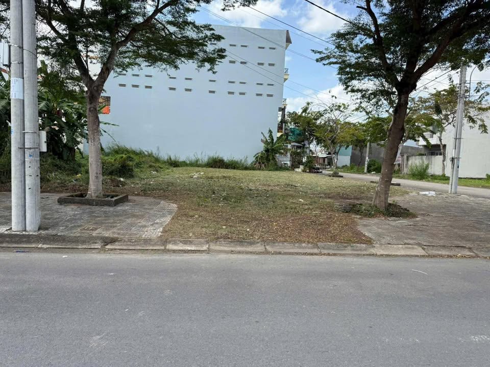 Đất nền góc KDC Hoàng Phát Bạc Liêu 325m² giá 6.3 tỷ - Tiềm năng đầu tư lớn!