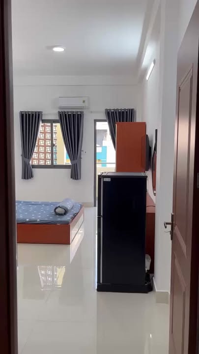 Căn hộ cao cấp cho thuê Lý Chính Thắng Quận 3 giá 6.5 triệu - Tiện nghi hiện đại, view thoáng mát!