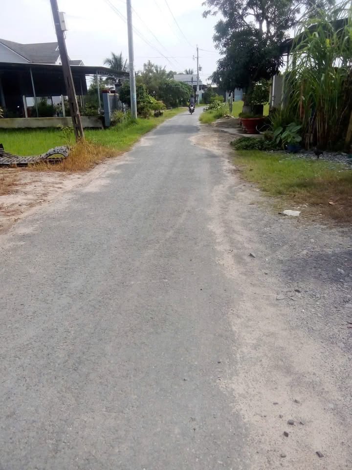 Đất nền chính chủ tại xã Phước Chỉ, Trảng Bàng, Tây Ninh - Giá 550 triệu, sổ hồng sẵn!