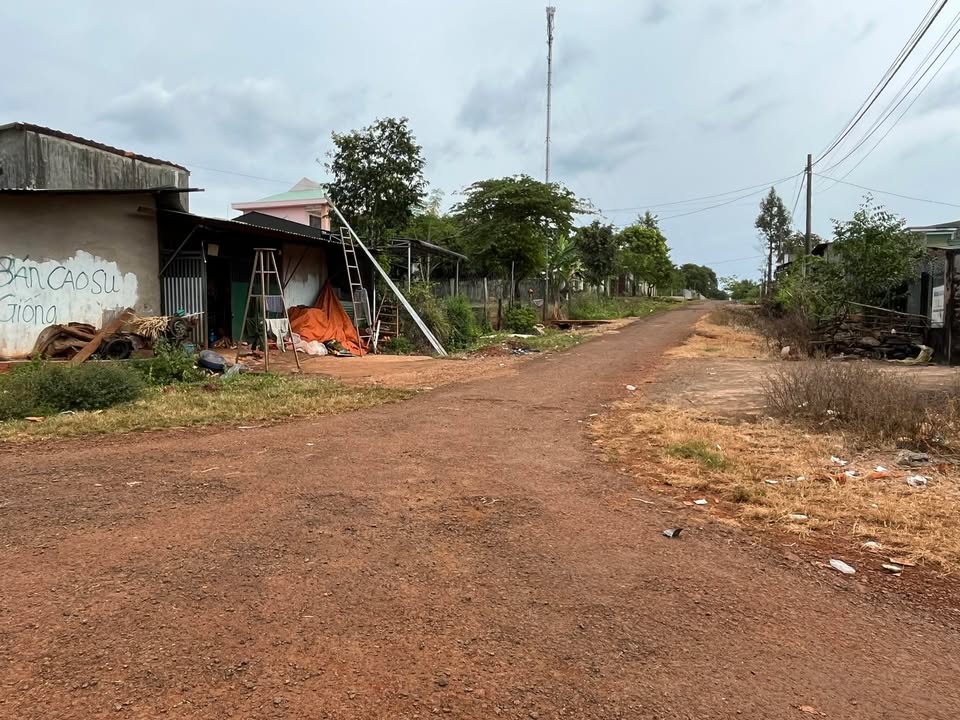 Đất nền Ia Pnôn 250m² giá chỉ 170 triệu - Vị trí đẹp, đầu tư lý tưởng!