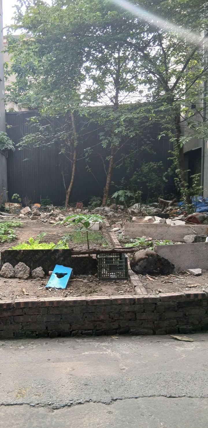 Đất Ngọc Thụy Long Biên 48m² giá 6 tỷ - Sổ hồng chính chủ, an ninh tốt!