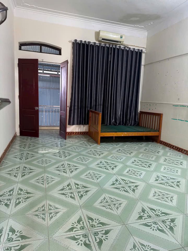 Nhà cho thuê Khúc Xuyên 3 phòng ngủ giá 5 triệu - Không thể bỏ lỡ!