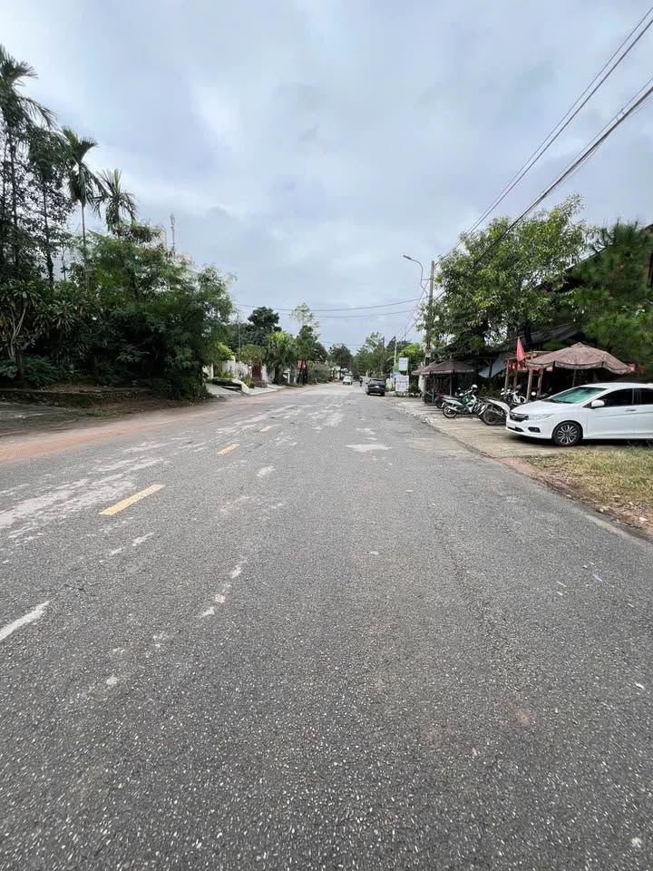 Lô đất mặt tiền kinh doanh đường Lê Ngô Cát, phường Thủy Xuân, 100m² - Sổ đỏ chính chủ!