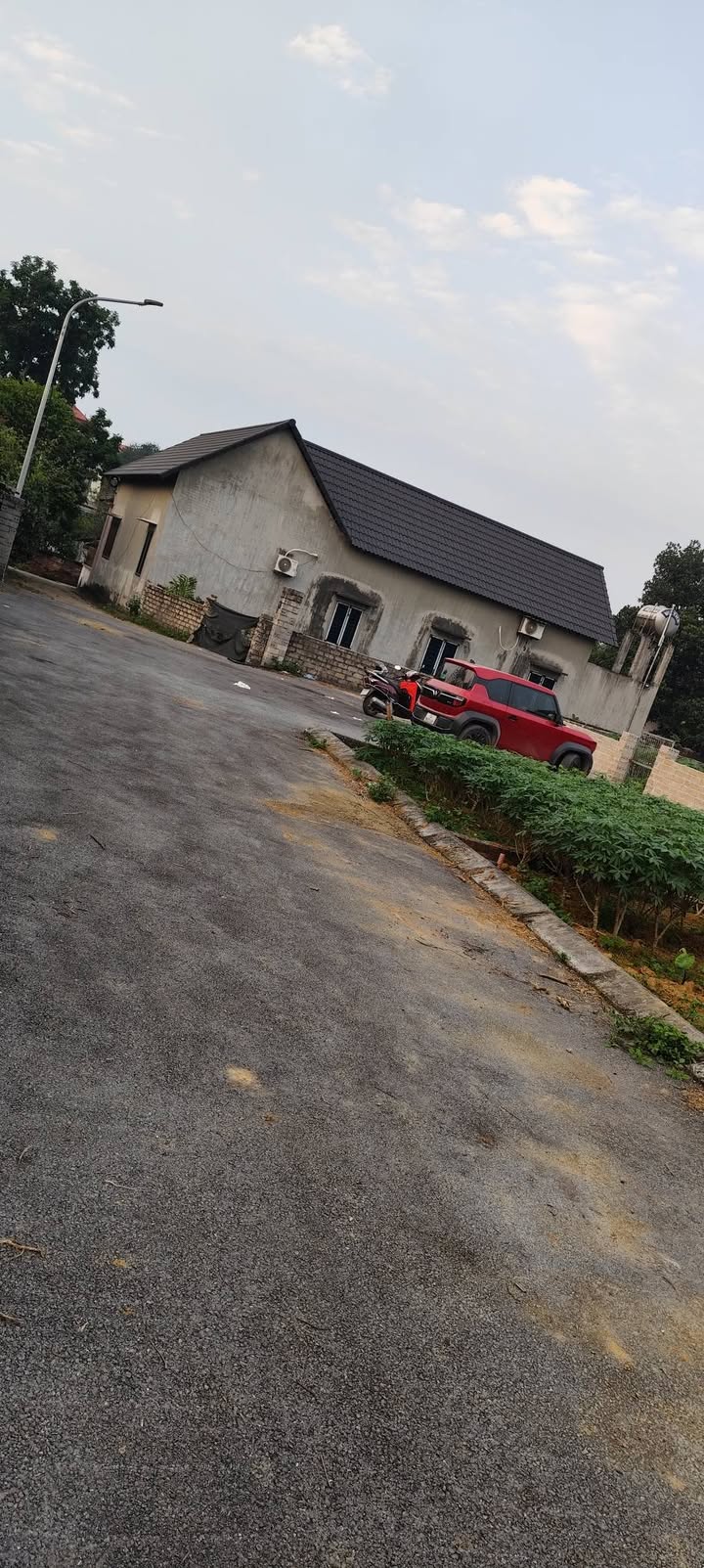 Đất thổ cư 139m² tại Sơn Đông, Sơn Tây chỉ 2.2 tỷ - Sổ đỏ chính chủ, đầu tư sinh lời!