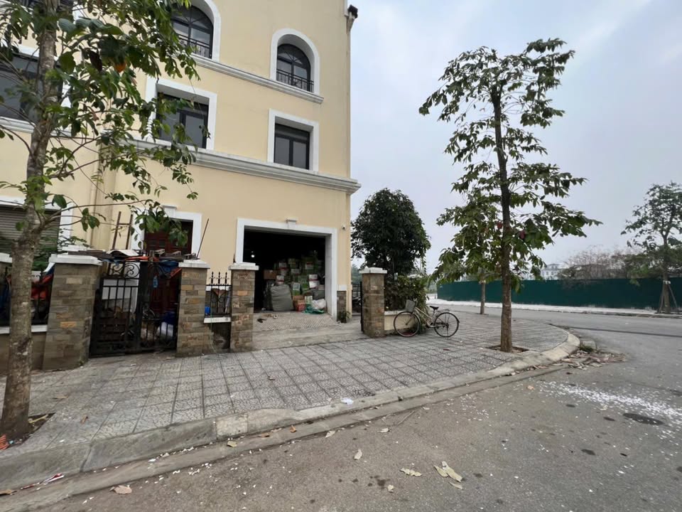 Shophouse cho thuê An Khánh 222m² giá chỉ 15 triệu/tháng - Phù hợp văn phòng, kho hàng!