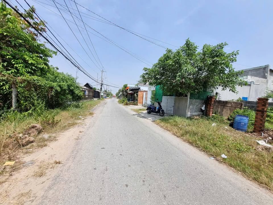 Đất mặt tiền Nguyễn Thị Rõ, Củ Chi 400m² giá 2.5 tỷ - Cơ hội đầu tư tuyệt vời!