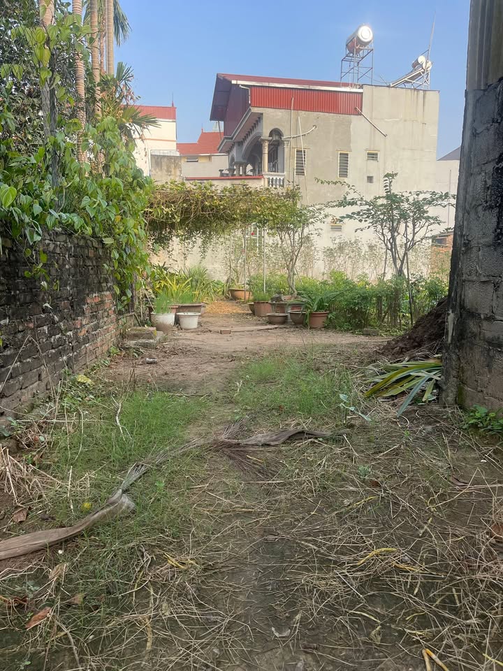 Đất nền Hoàng Trạch, Mễ Sở 81.6m² giá chỉ 2.448 tỷ - Đầu tư sinh lời hấp dẫn!