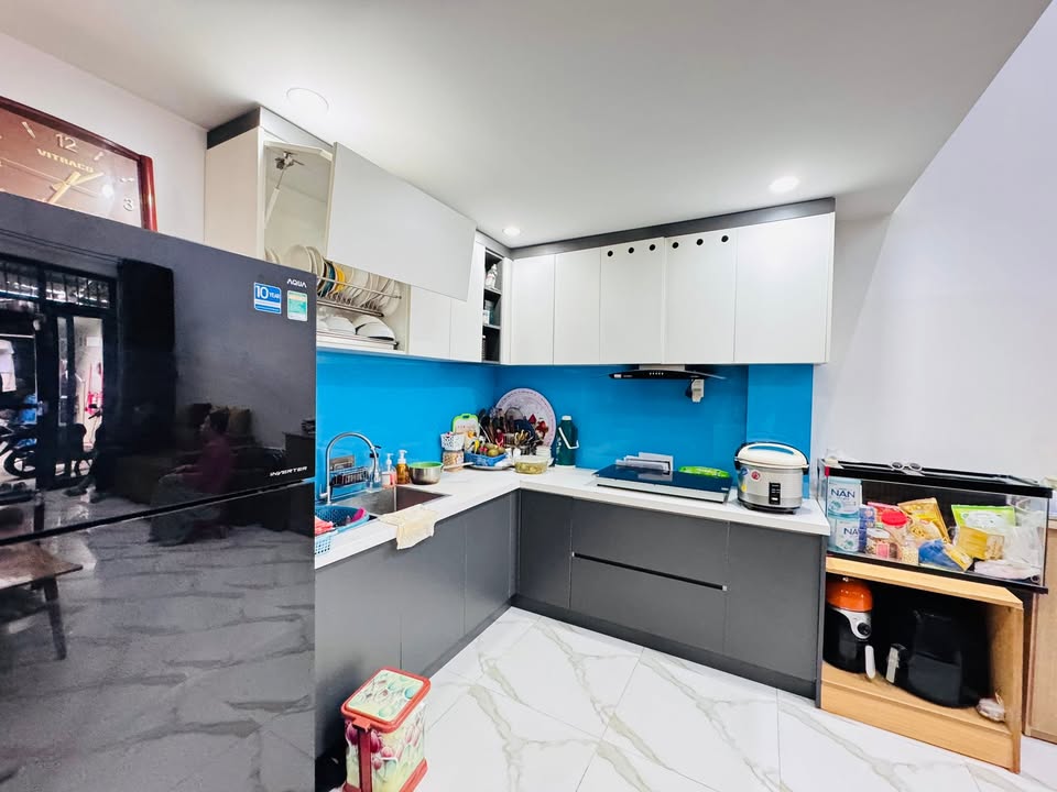 Nhà gác đúc đường Nguyễn Phước Nguyên, 50m² giá 3 tỷ - Nội thất đầy đủ, sẵn sàng ở ngay!