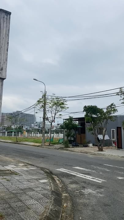 Đất biển Đà Nẵng 100m² giá 3.6 tỷ - Gần bãi tắm Non Nước