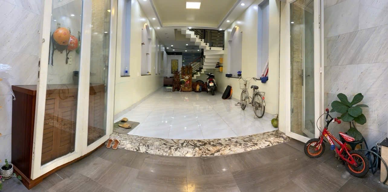 Nhà mặt tiền đường nhựa KDC Sơn Kỳ, quận Tân Phú, 80m² giá 10.8 tỷ - Không thể bỏ lỡ!