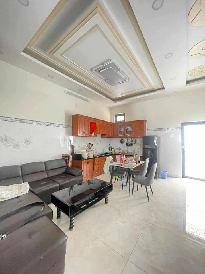 Nhà đẹp quận 12 - 20m² giá 9.5 tỷ - Sẵn sàng vào ở ngay!