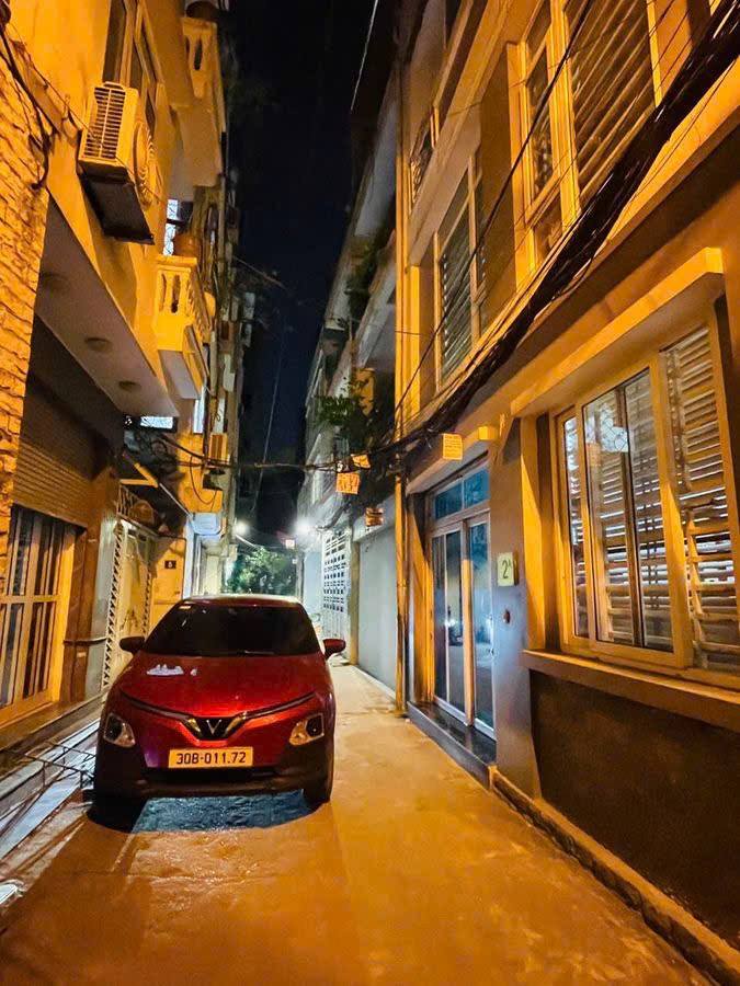 Nhà 4 tầng Bồ Đề - 42m² giá 11.5 tỷ - Ô tô qua nhà, ở ngay!