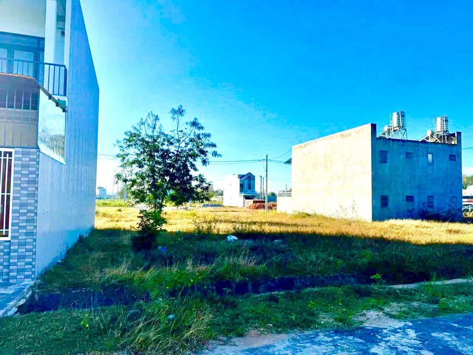 Đất thổ cư 128m² Ngô Mây, Kon Tum giá 700 triệu - Đầu tư sinh lời ngay!