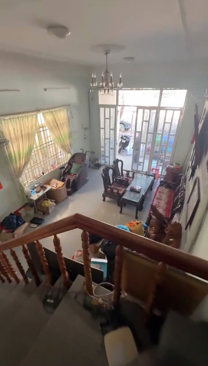 Nhà mặt tiền Hồ Tùng Mậu, TP Kon Tum 136.8m² giá 2.7 tỷ - Vị trí thuận lợi kinh doanh