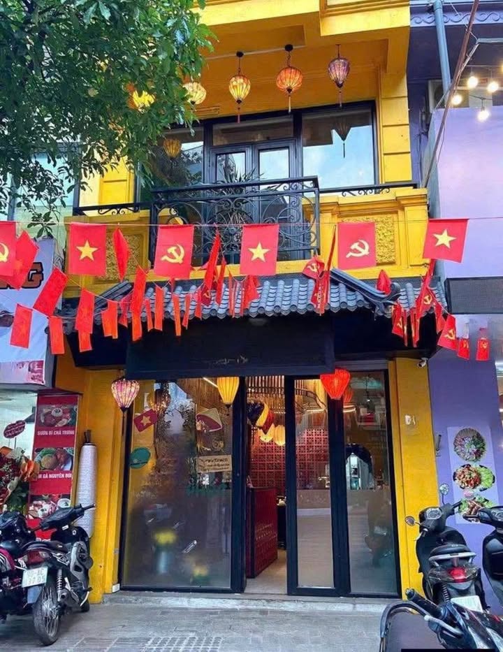 Cho thuê nhà mặt phố Hàng Buồm, Hoàn Kiếm 65m² - Địa điểm kinh doanh lý tưởng!