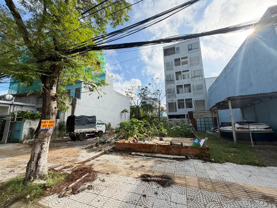 Đất biển Mân Thái Đà Nẵng 95m² giá 11 tỷ - Kinh doanh căn hộ lý tưởng!