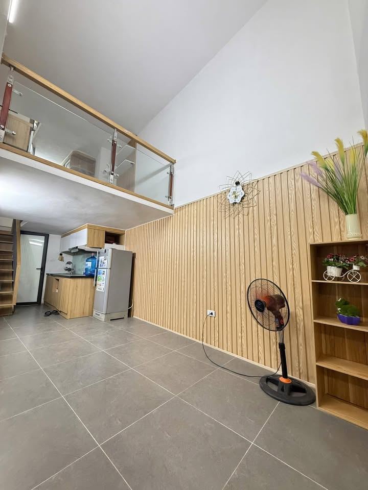 Nhà phố Kim Mã 30m² giá 5.8 tỷ - Sổ đỏ chính chủ, gần phố!