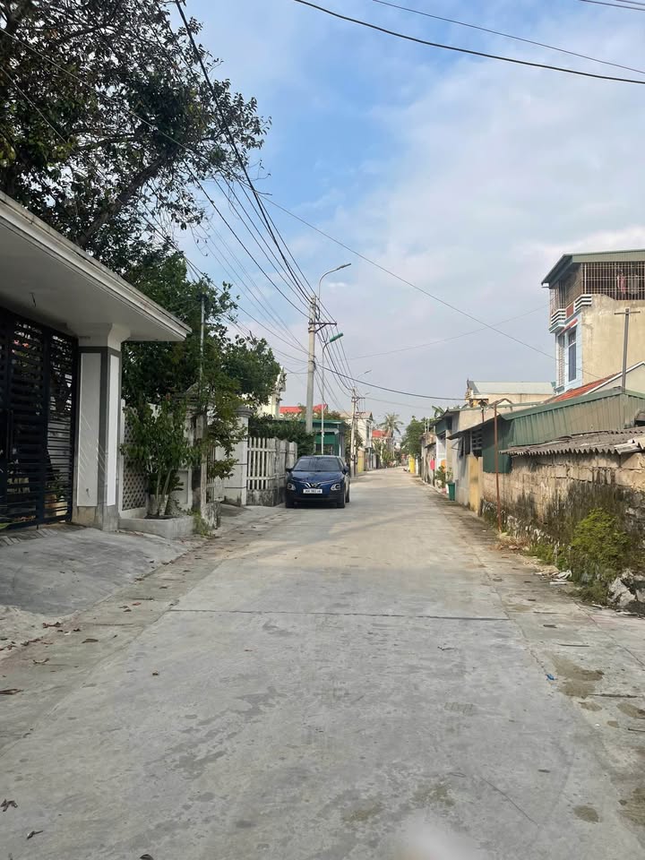 Đất nền Quảng Phú 100m² - Giá thỏa thuận, vị trí đắc địa!