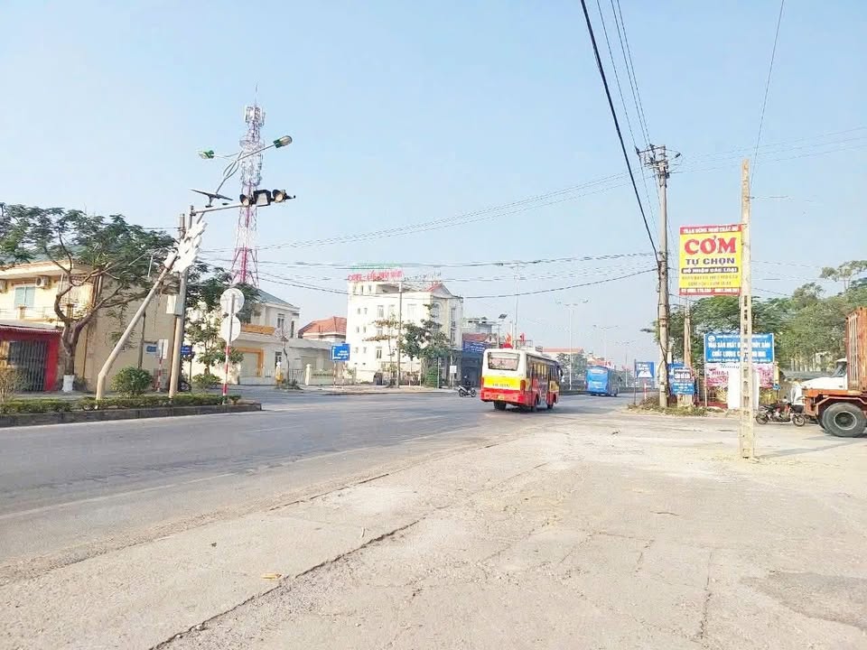 Đất mặt đường QL18A Quảng Yên 116m² giá 2 tỷ - Tiềm năng kinh doanh lớn!