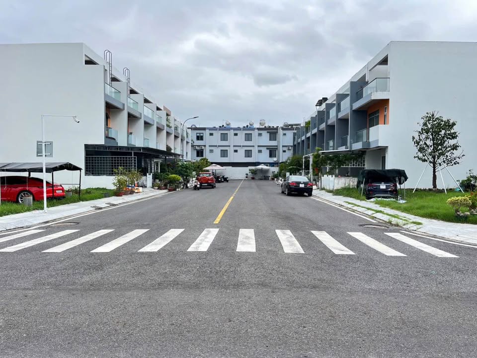 Đất nền lô góc 2 mặt tiền tại Khu đô thị gói 8 Mỹ Gia, Nha Trang - Chỉ 14.375 tỷ!