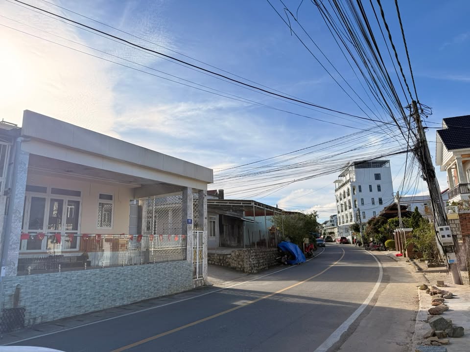 Nhà nguyên căn mặt tiền 85 Trần Quang Khải, Đà Lạt 123m² - Cho thuê lâu dài, giá tốt!