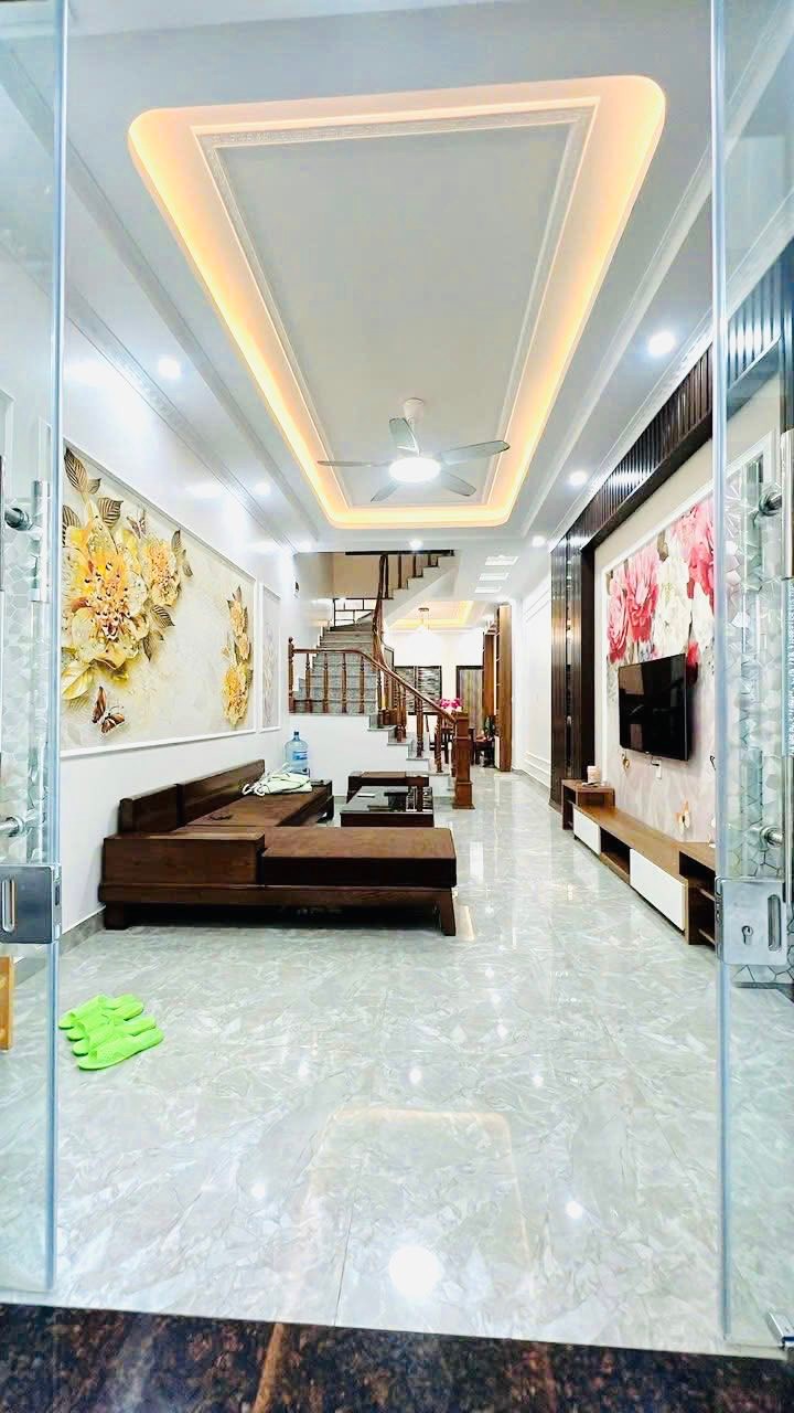 Nhà 4 tầng Ngõ 191 Ngô Gia Tự, Hải An, Hải Phòng 50m² giá 3.39 tỷ - Full nội thất, cho thuê 12 triệu/tháng!