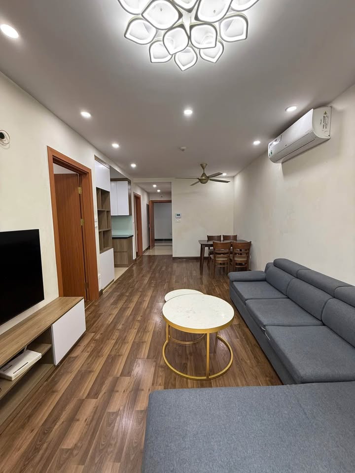 Căn hộ 2PN tại Thái Hà, Đống Đa giá chỉ 12 triệu - Sẵn sàng cho thuê ngay!