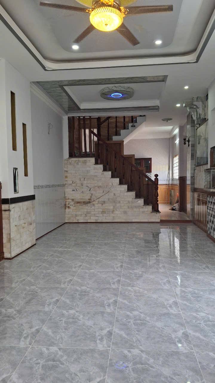 Nhà riêng phố Mỹ Phước, Long Xuyên 62.5m² giá 2 tỷ - Sẵn sàng vào ở!